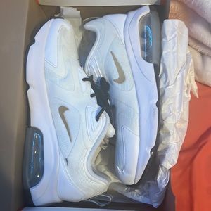 Nike Air Max 200
